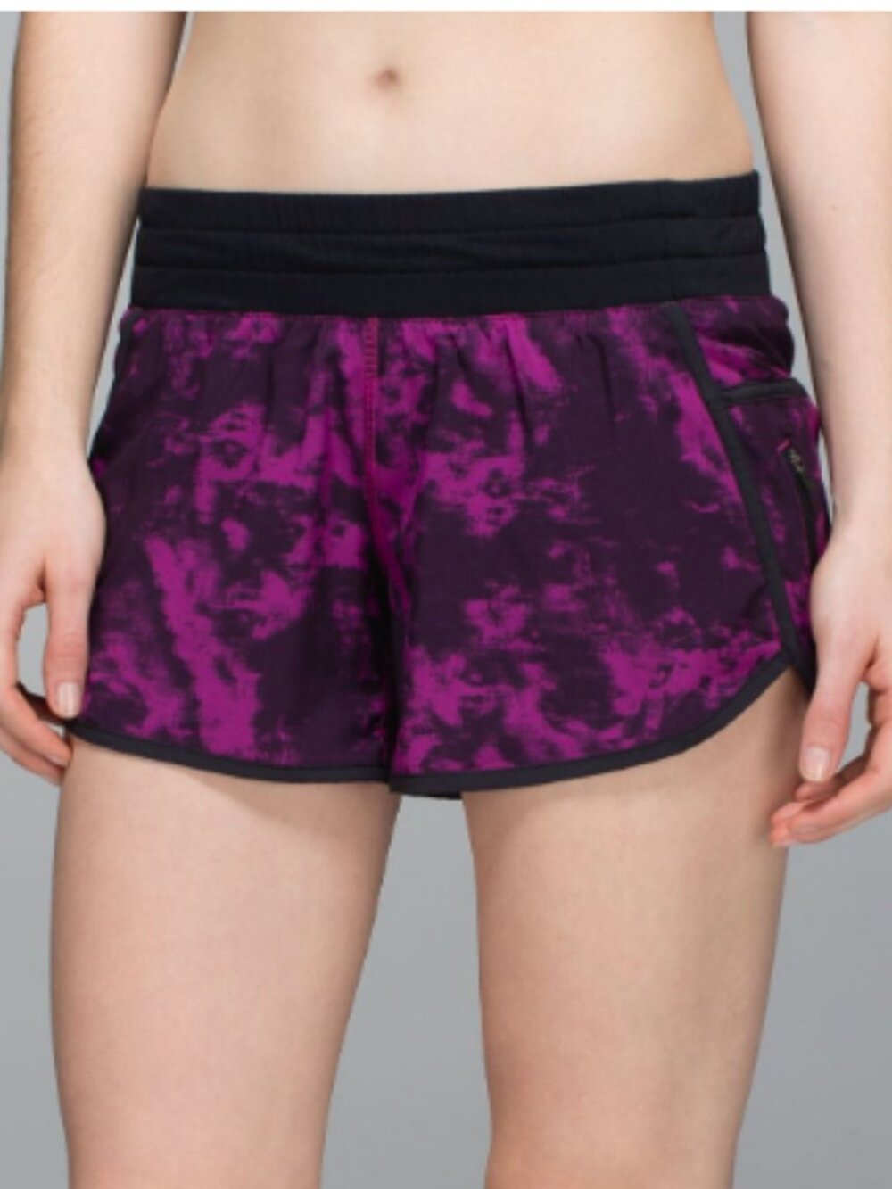 Lululemon Tracker Short III in the Breezie Regal Plum Black print; EUC; Size 12 - Picture 2 of 11